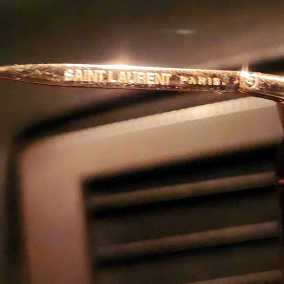 Saint Laurent Gold Classic 11 M - Picture 7 of 9